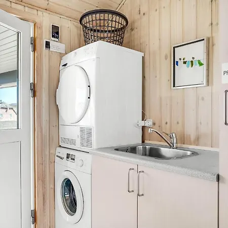 Holiday home Cozy In Hvide Sande With Wifi Havrvig