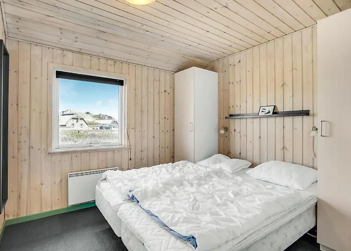 Hvide Sande 42
